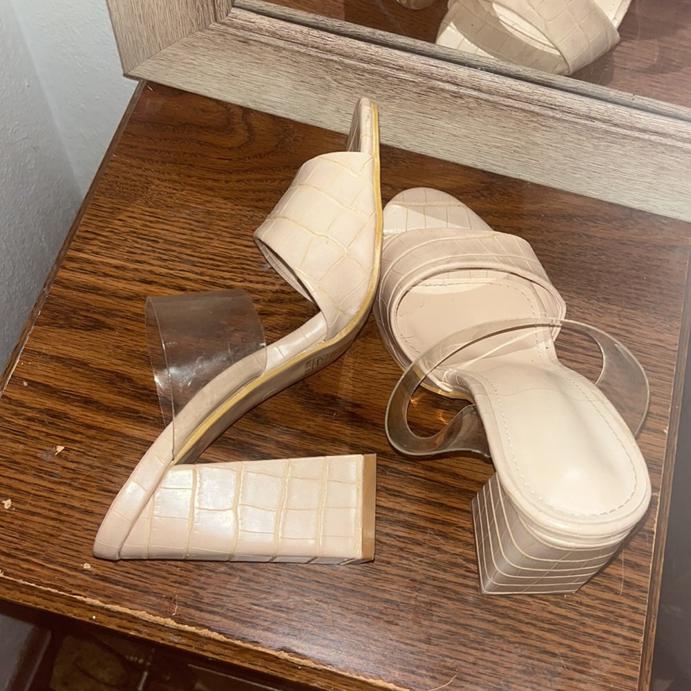 Nude high heel